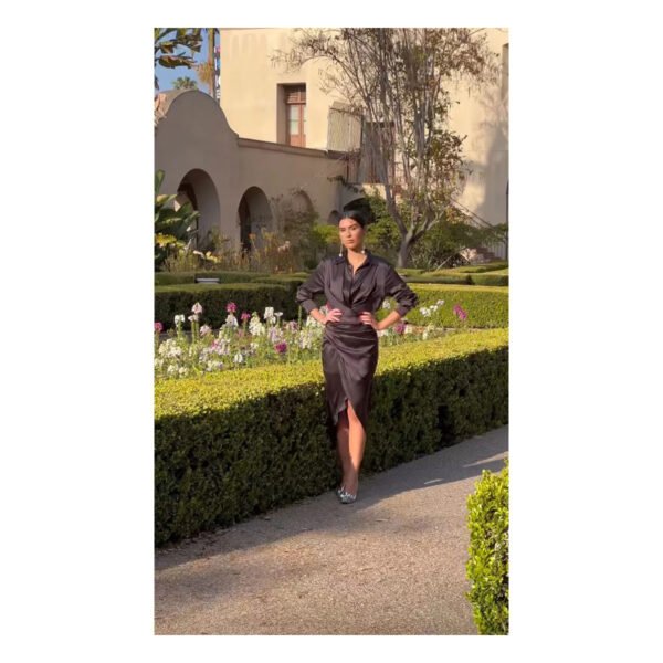 Minerva Silki Midi Dress - Image 2