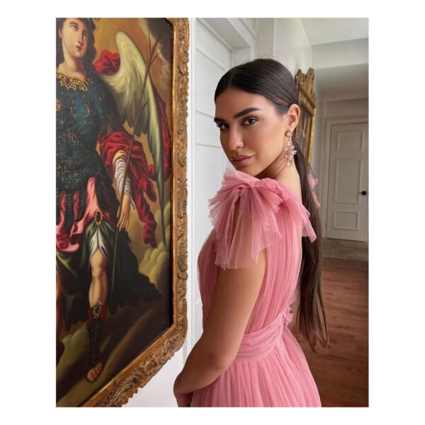 A Total Bestseller Dress - Image 7