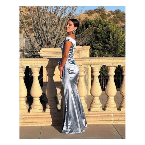 Rihanna Blue Dress - Image 6
