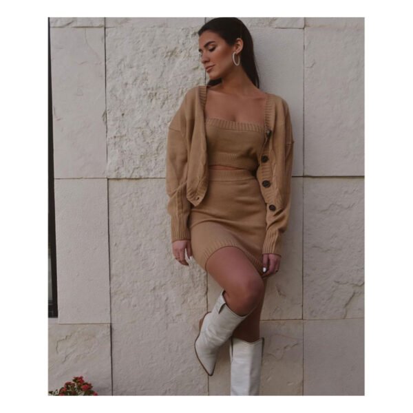 Temptation Kakhi Brown Set