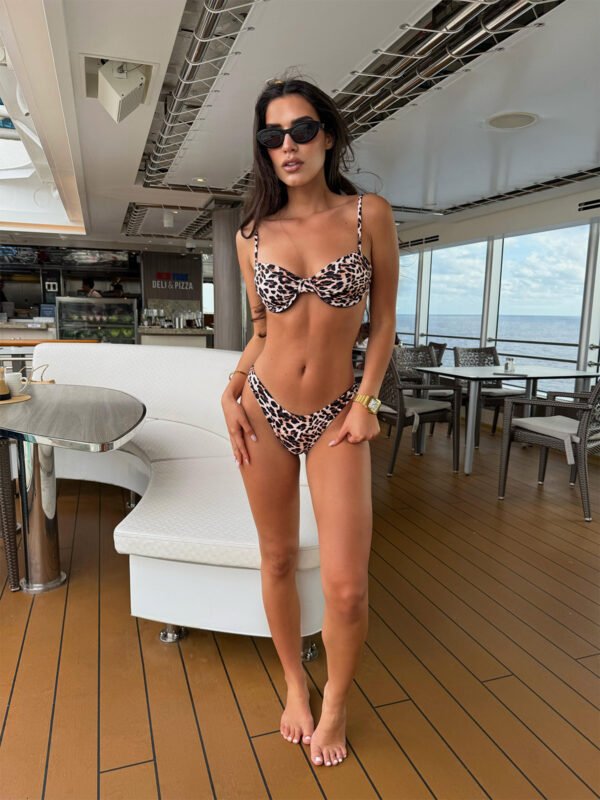 Yessell Bikini - Image 9